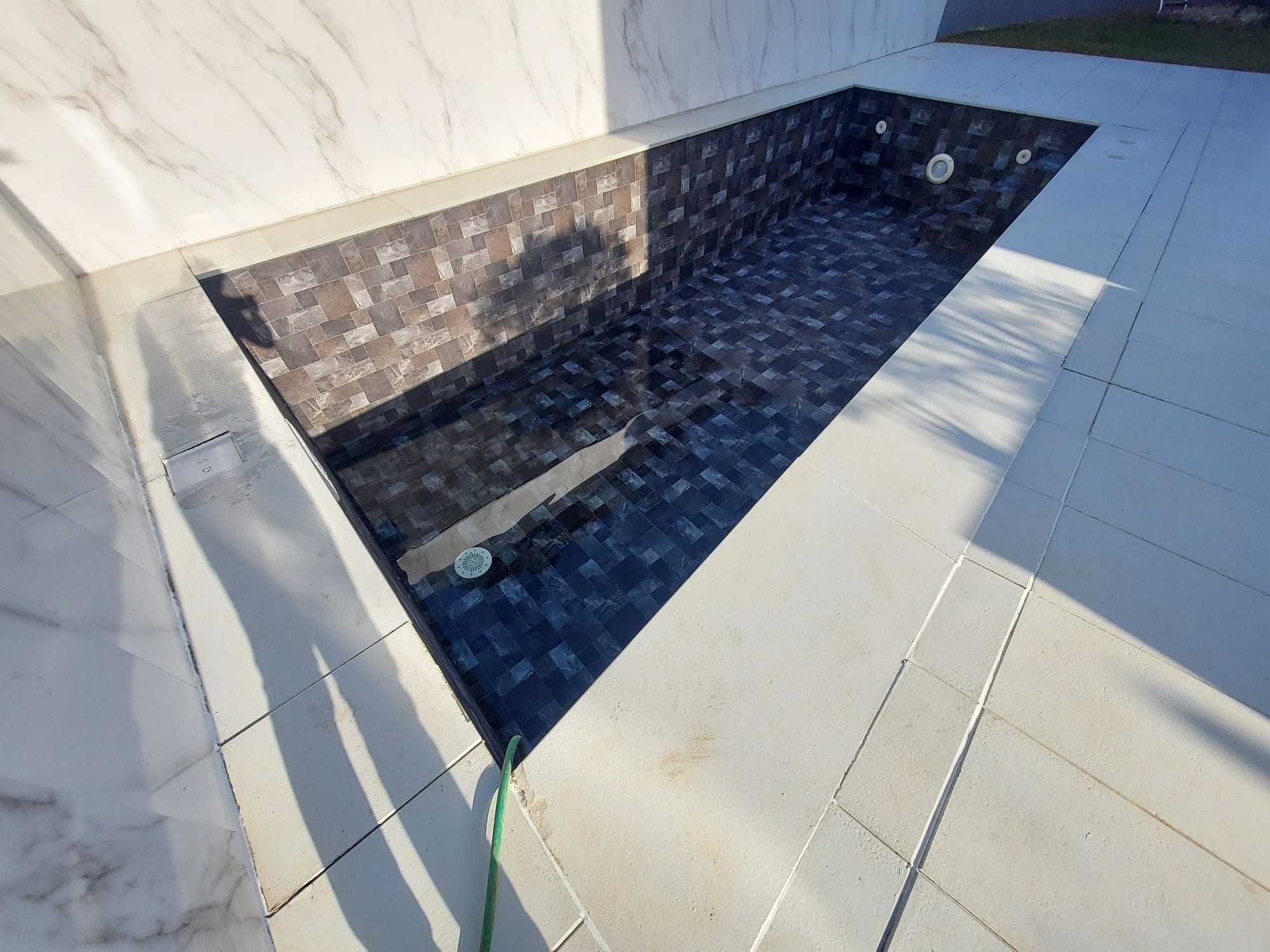 Revestimento de piscina (tela armada ou liner pvc)