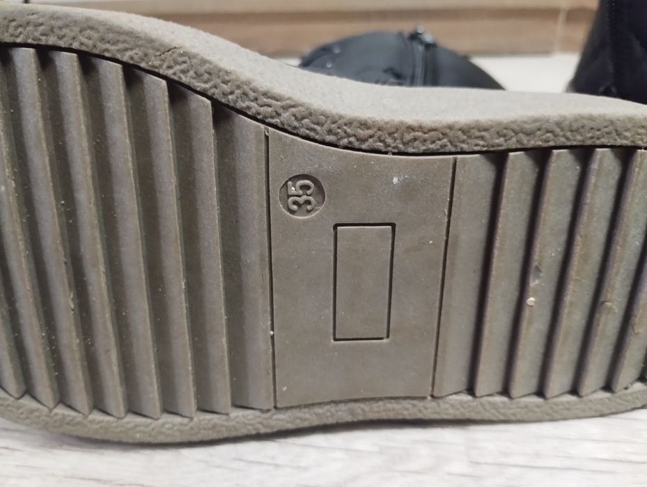 Зимові ботінки 35  дівочі