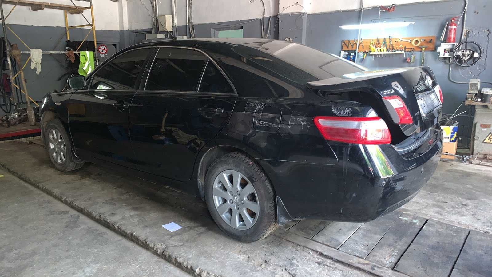 TOYOTA Camry 30 40  разборка коробка крышка диски  полуось люк