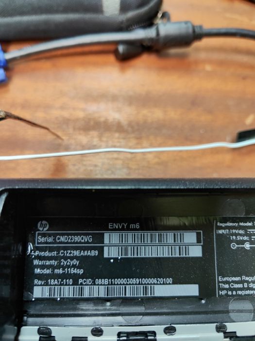 Vendo Portátil HP Envy m6' avariado