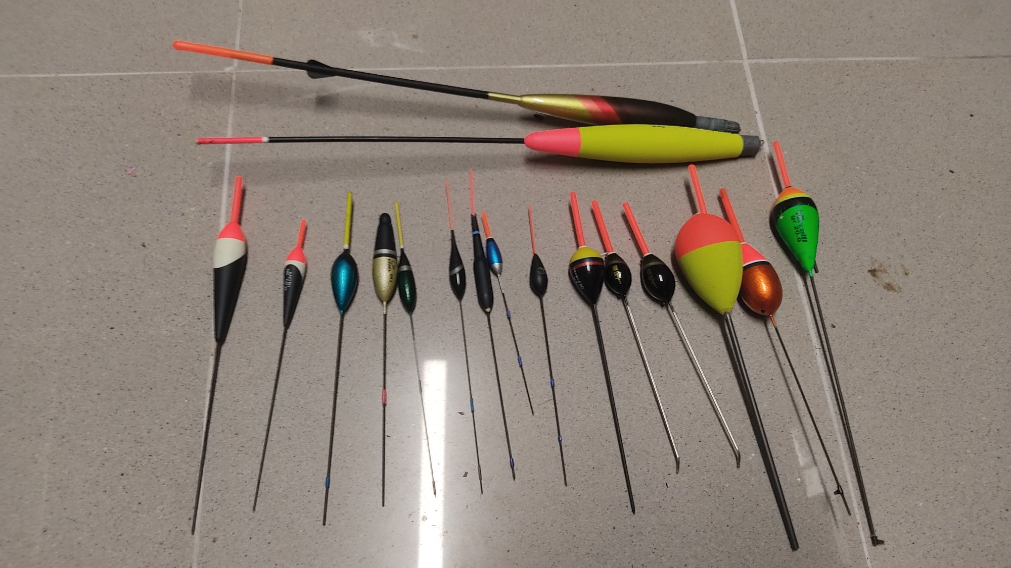 Conjunto bóias pesca
