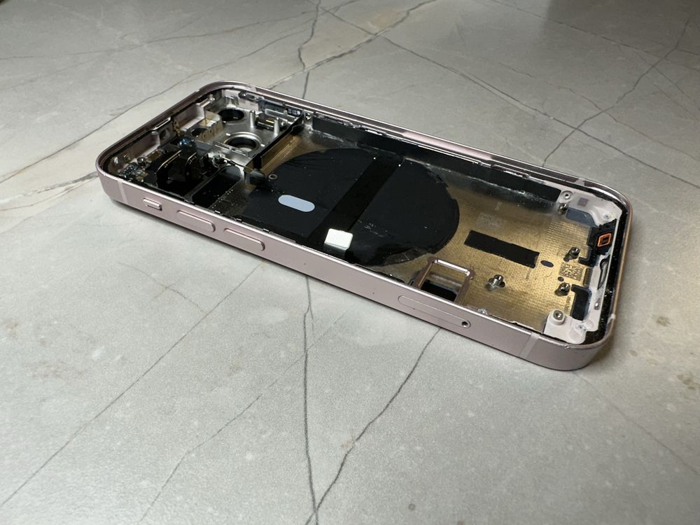 Iphone 13 mini korpus ładny oryginał