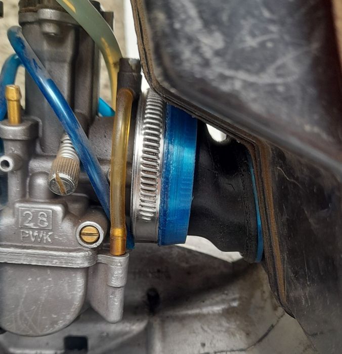 Патрубок на яву до карбюратора PWK