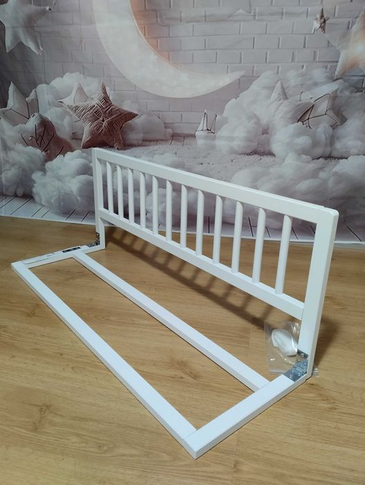 Barierka zabezpieczająca do łóżka składana Pinolino 90 cm drewniana