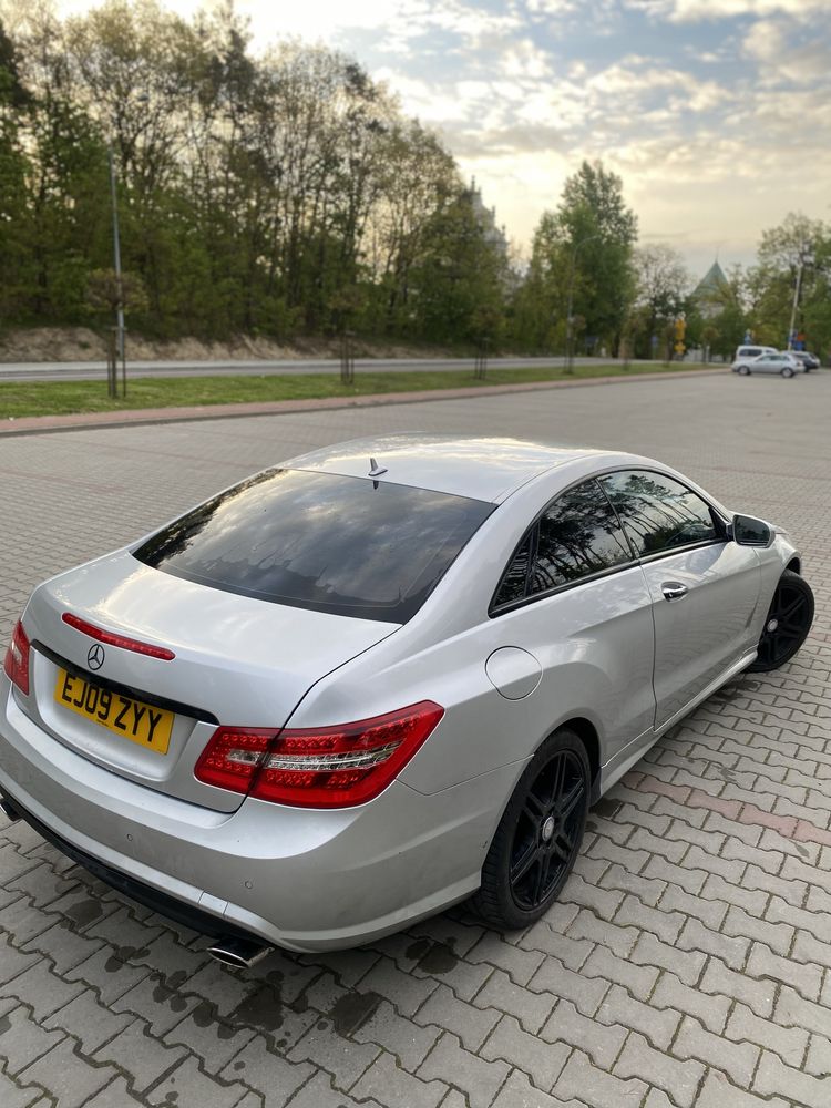 Mercedes-benz E350 CDI V6 Sport AMG LINE