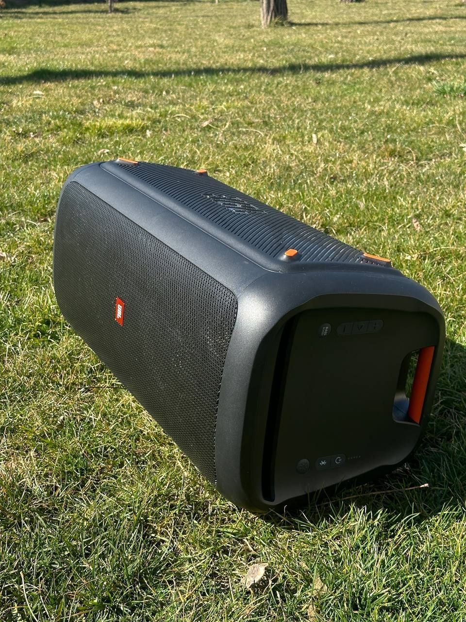 JBL partybox 300