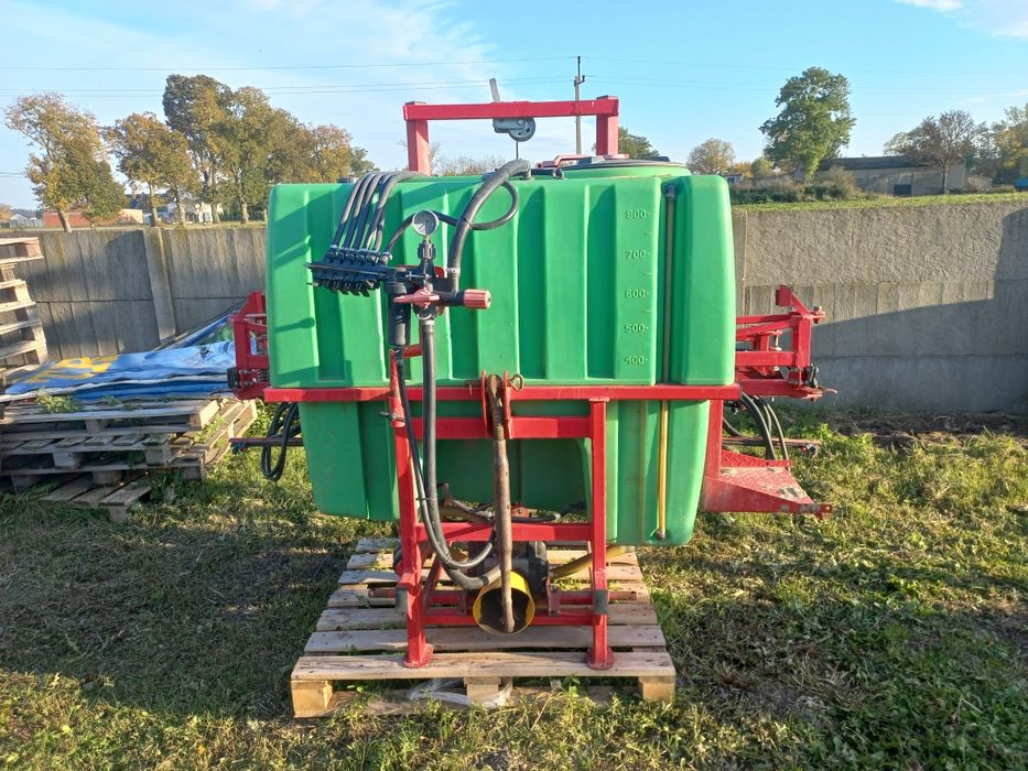 Opryskiwacz zawieszany 800 l