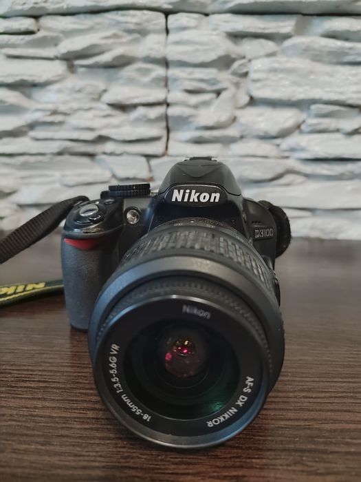 Продам фотоапарат Nikon D3100 + об’єктив Nikkor 18–55mm