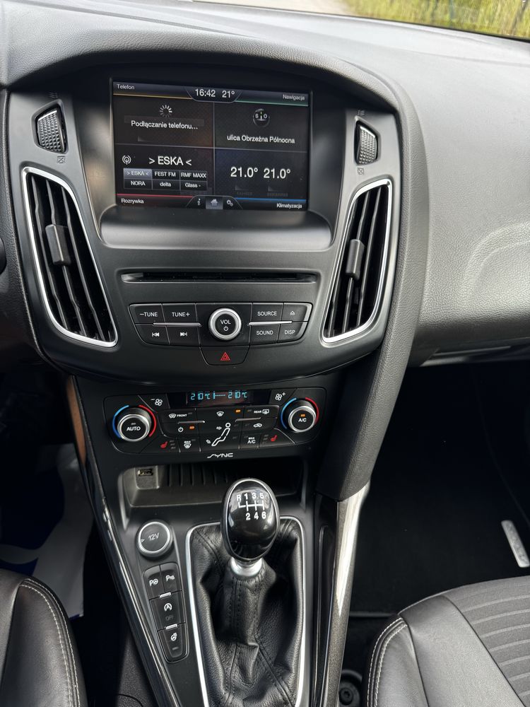 Ford Focus MK3 FL 2014r 1.5 150KM Benzyna, 6-biegów, TITANIUM