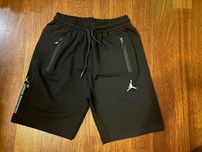 Nowe super czarne spodenki z napisem Jordan rozm S