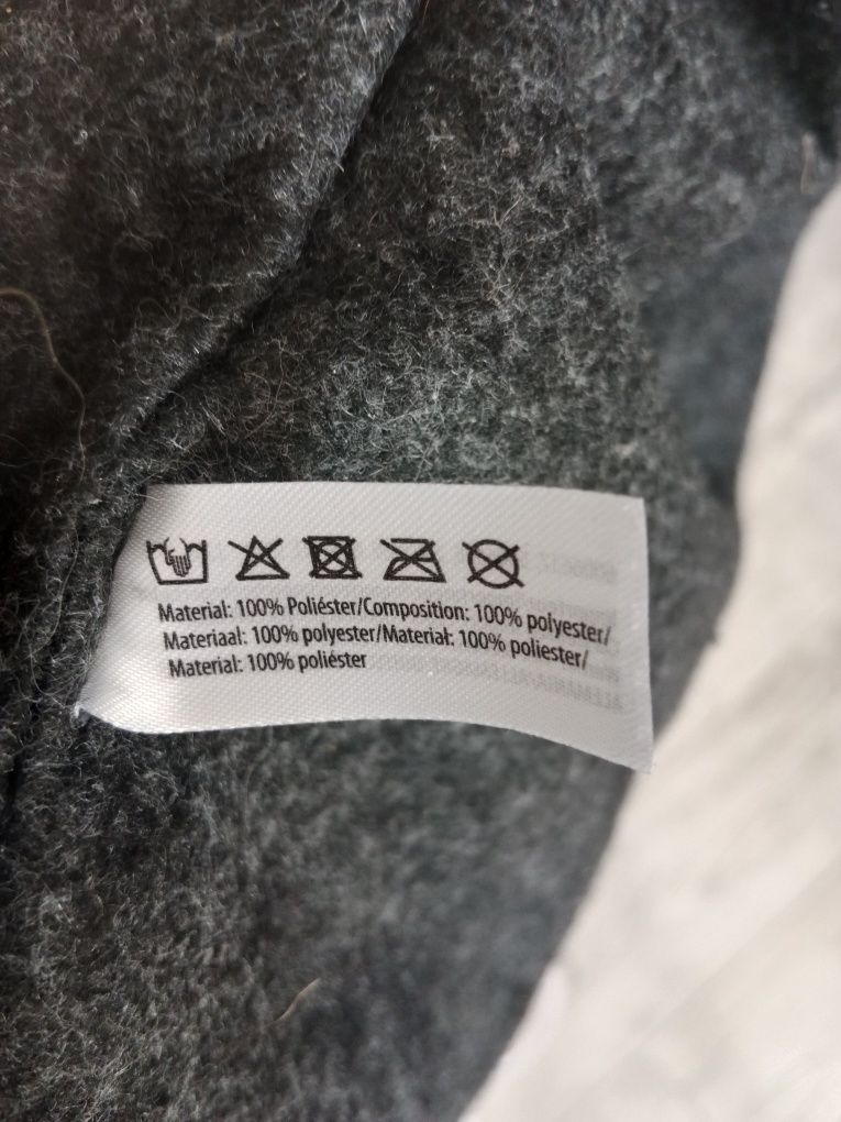 Tipi dla kota/psa. Filcowe