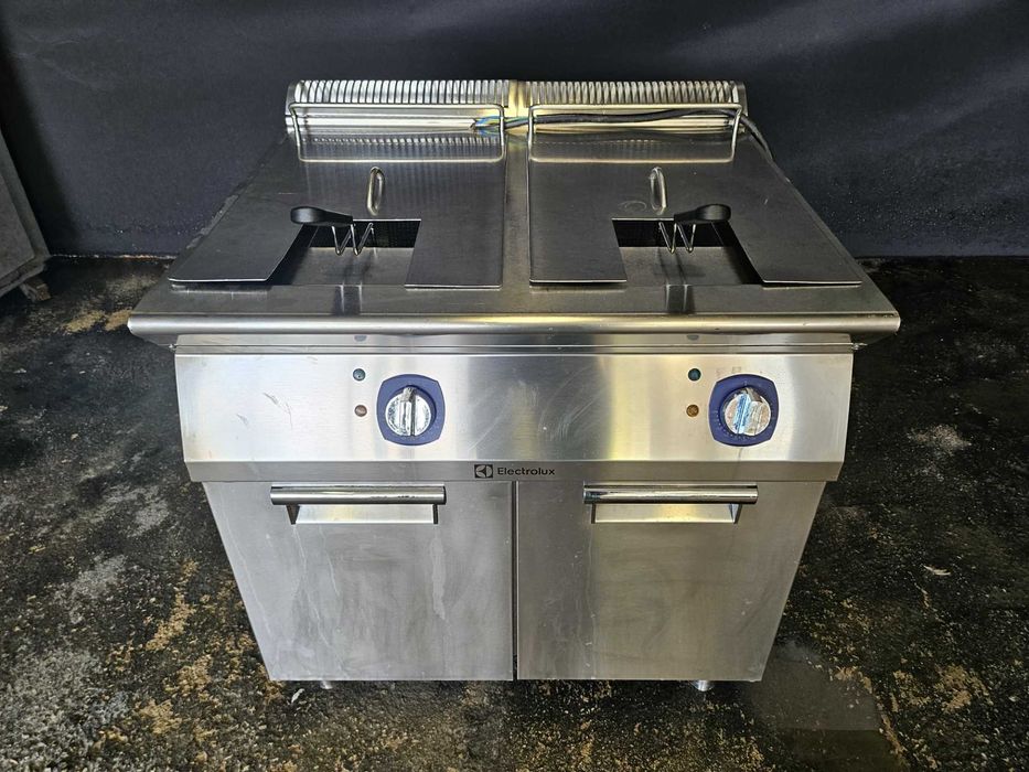 Fritadeira elétrica 15+15 Lts