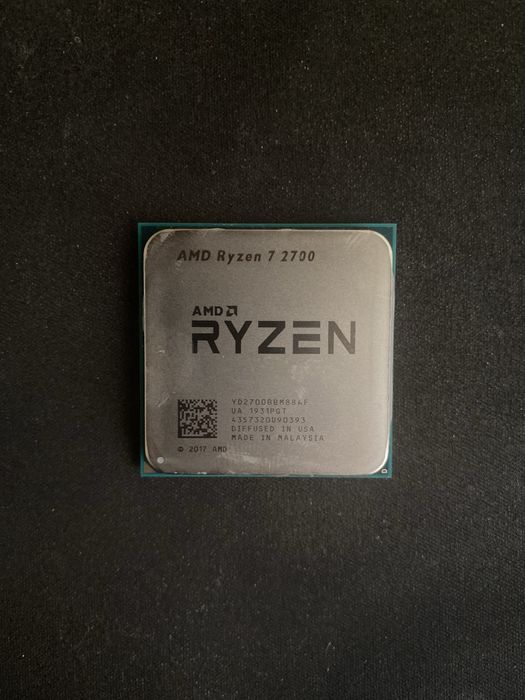 Процесор Ryzen 7 2700 (8 ядер / 16 потоків)