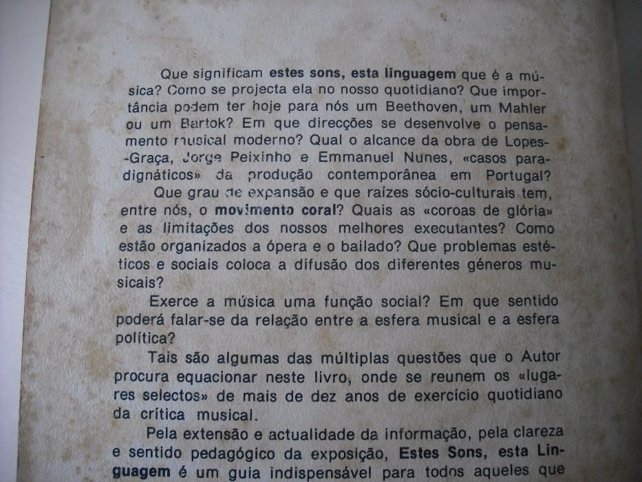 A Música e a luta ideológica - Mário Vieira de Carvalho