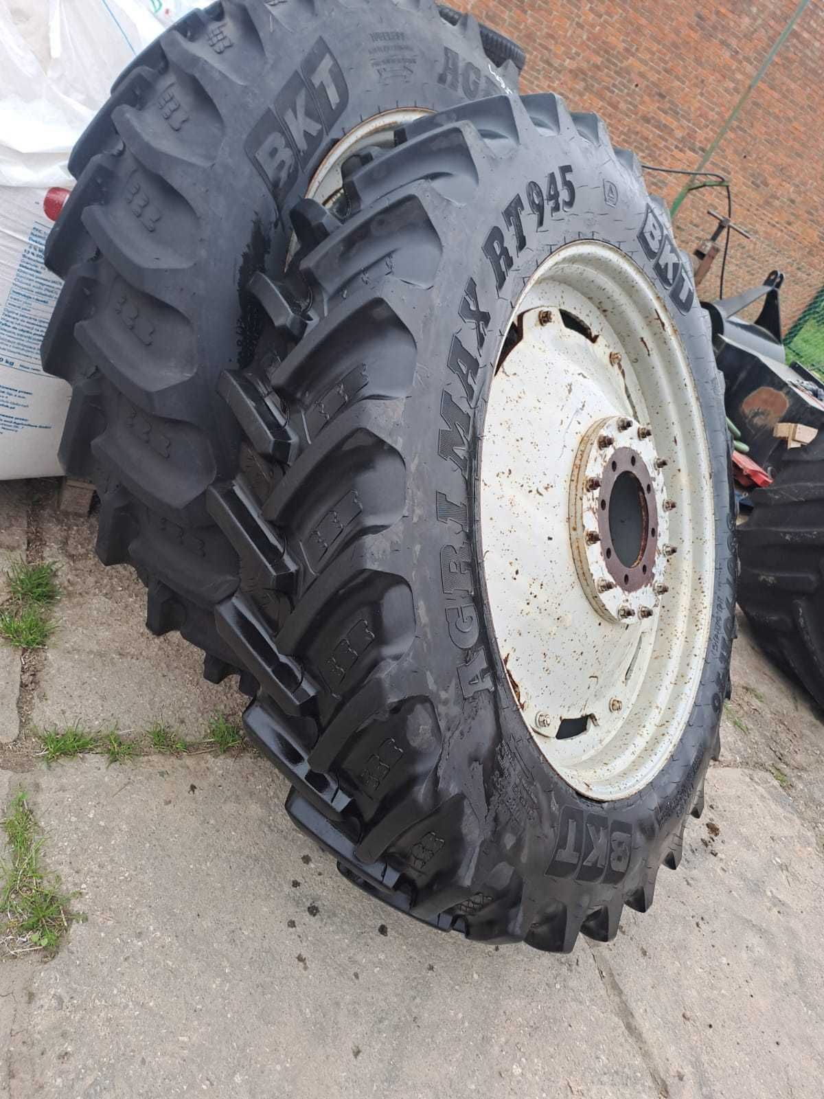 Koła 380 / 90  R46  BT AGRIMAX RT 945