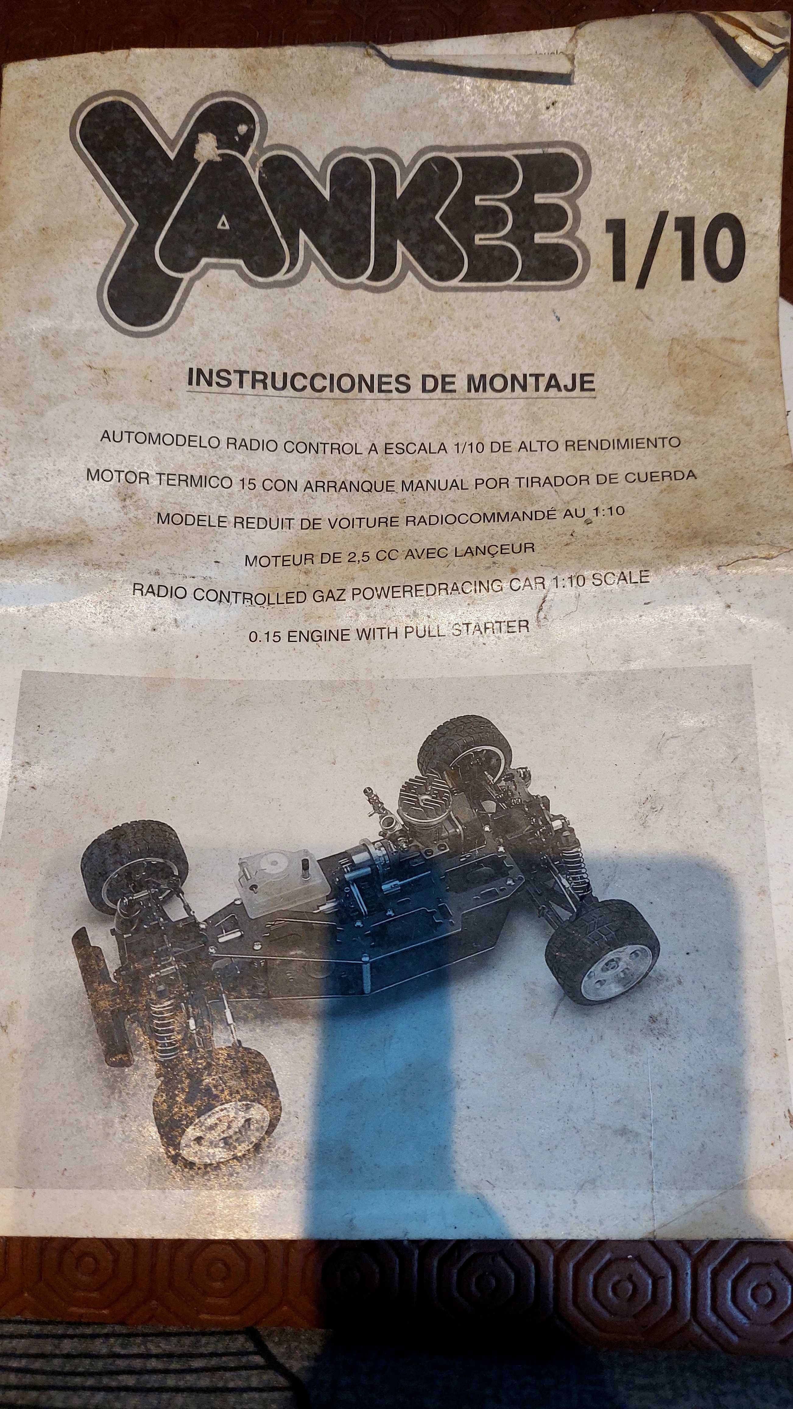 Pack rc 2 comandos futaba megatech + 2 carros +material rc