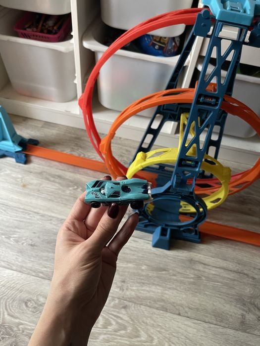 Набір Хот Вілс Track builder Трійна петля