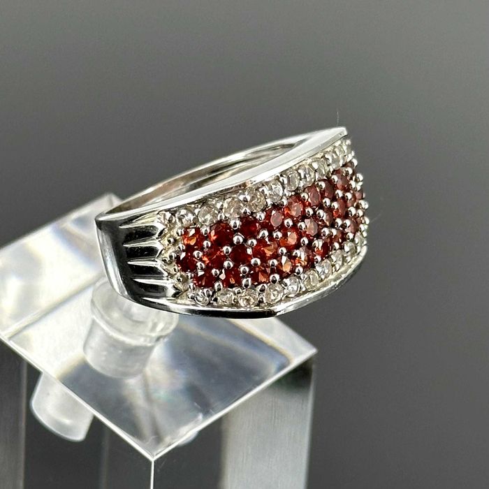 Srebro - Srebrny sygnet męski z Rubinami i Cyrkoniami - próba 925