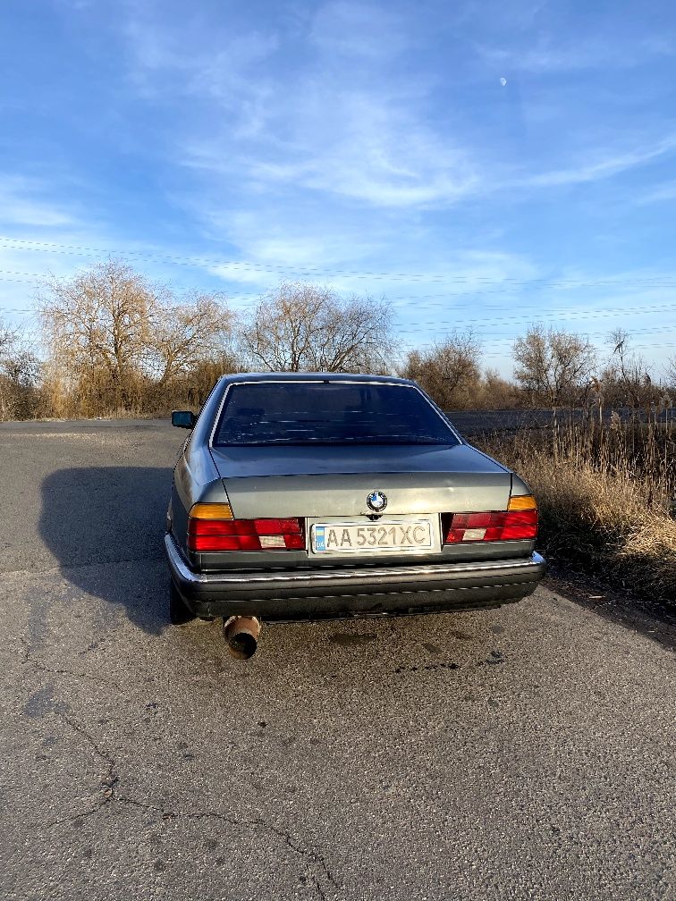 Продам BMW E32 730, обмен на Е34. Переоформление