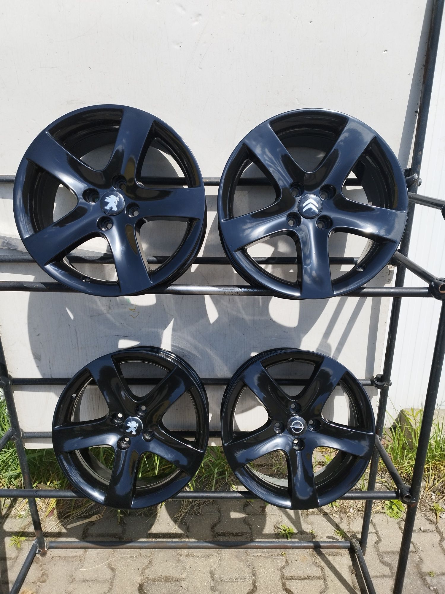 Felgi 17" 4x108 Et 32 7.5j Peugeot Citroen Opel