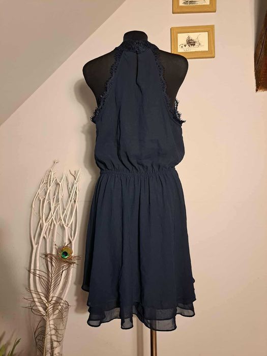 Sukienka BODY FLIRT, rozmiar 42/44, granatowa, stan bardzo dobry