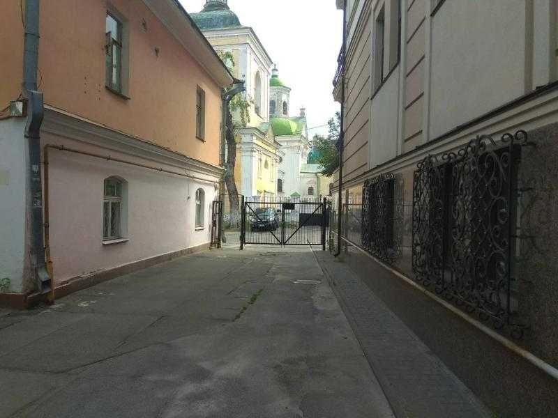 Оренда офісу /студії в центрі Подолу.