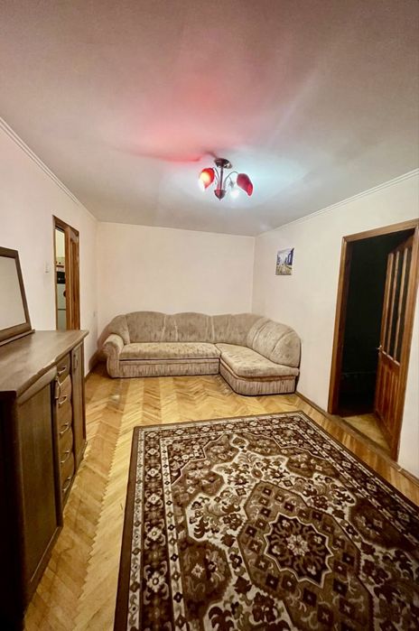 Оренда 2х кім кв. м. Київ,  Харківське шосе 8