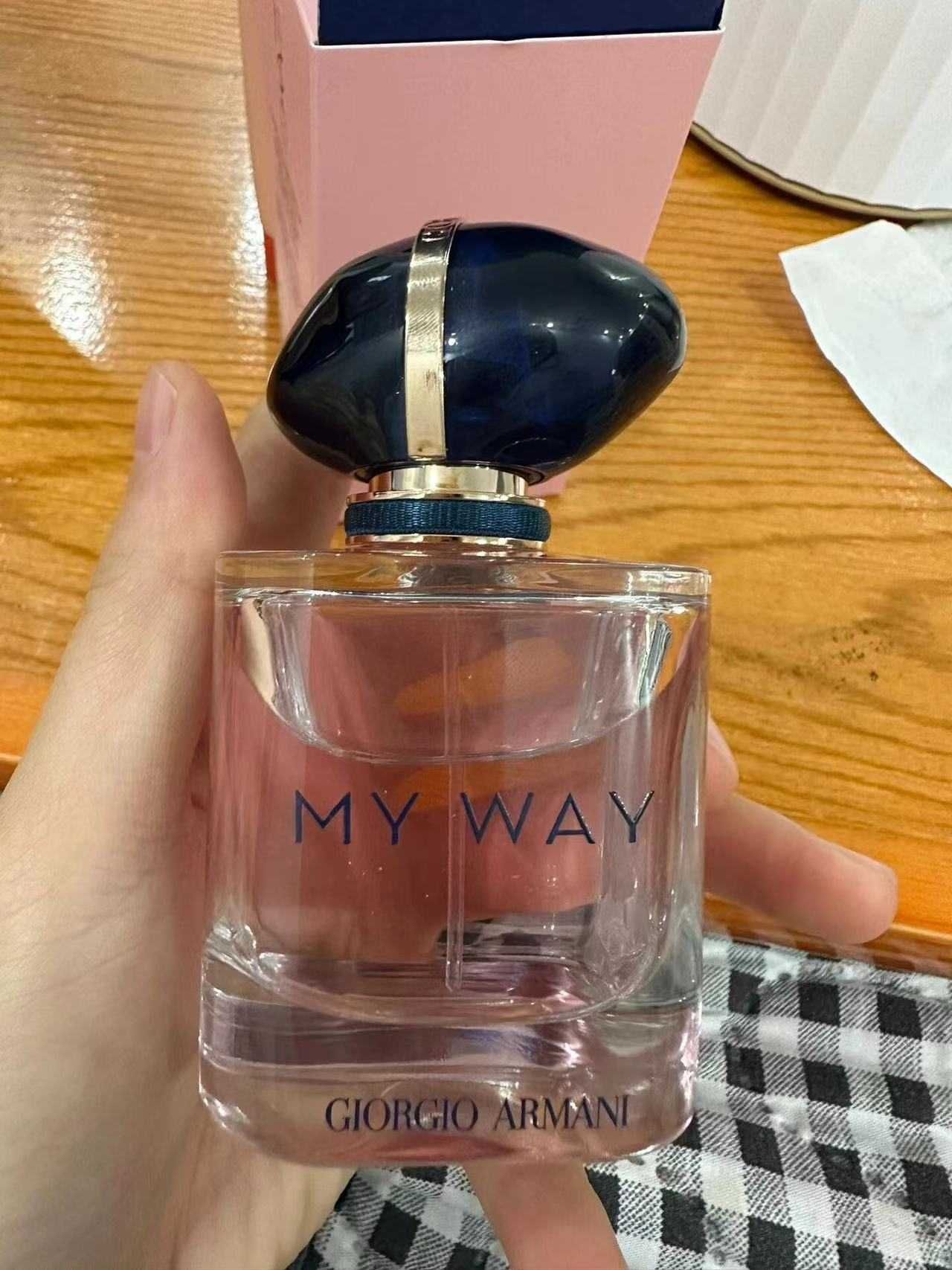 Perfumy damskie Armani myway 50ml są nowe i autentyczne
