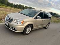 Chrysler Town & Country Bezwypadkowy Limited Platinium Ksenon 173 tys