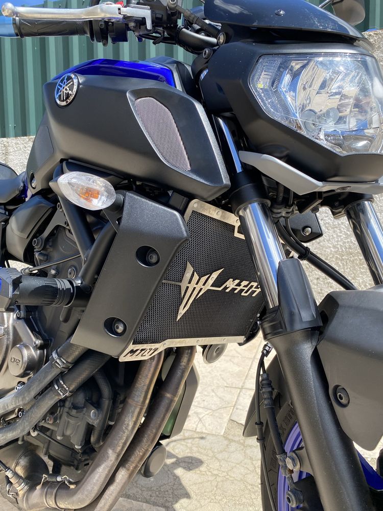 Yamaha MT07 35kw deslimitada