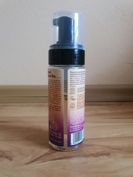 Puszysta pianka do mycia twarzy kombucha, granat, aloes Onlybio