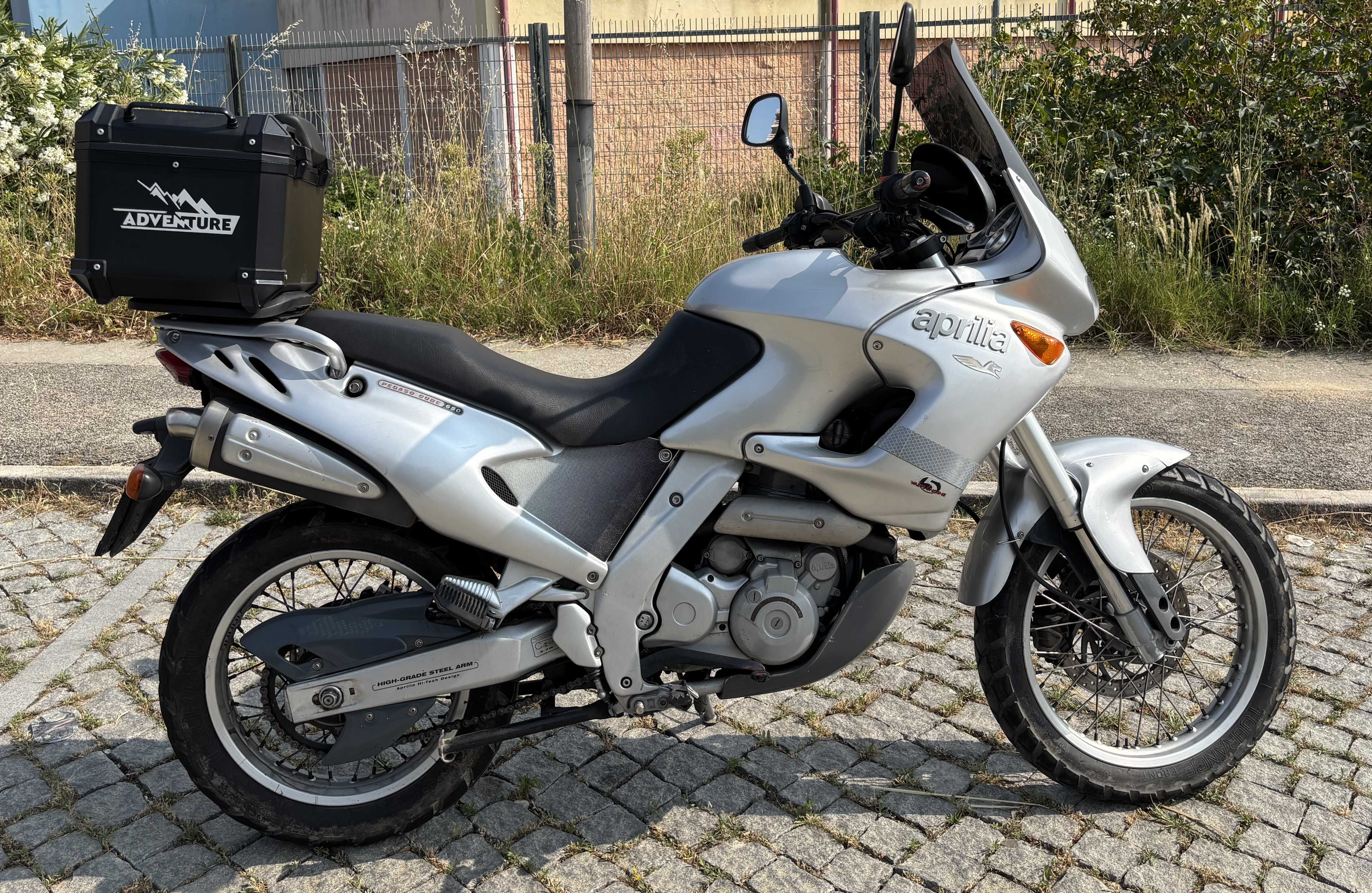 Motociclo Aprilia Pegaso Cube 650, Muito boa condicao!