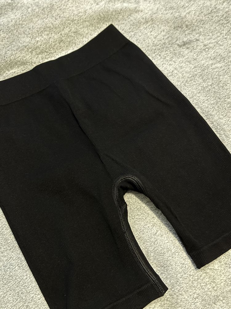 Велосипедки в рубчик H&M