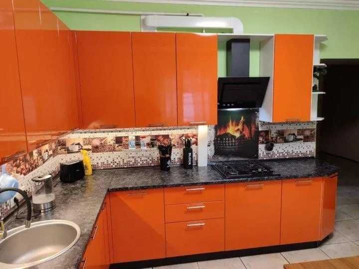 Классные Места в Новейшем Хостеле ! Киев, Метро Олимпийская Дешево !