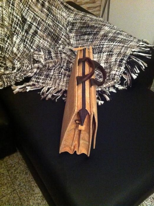 Pasta/mala de executivo em cortiça e pele, elegante e funcional