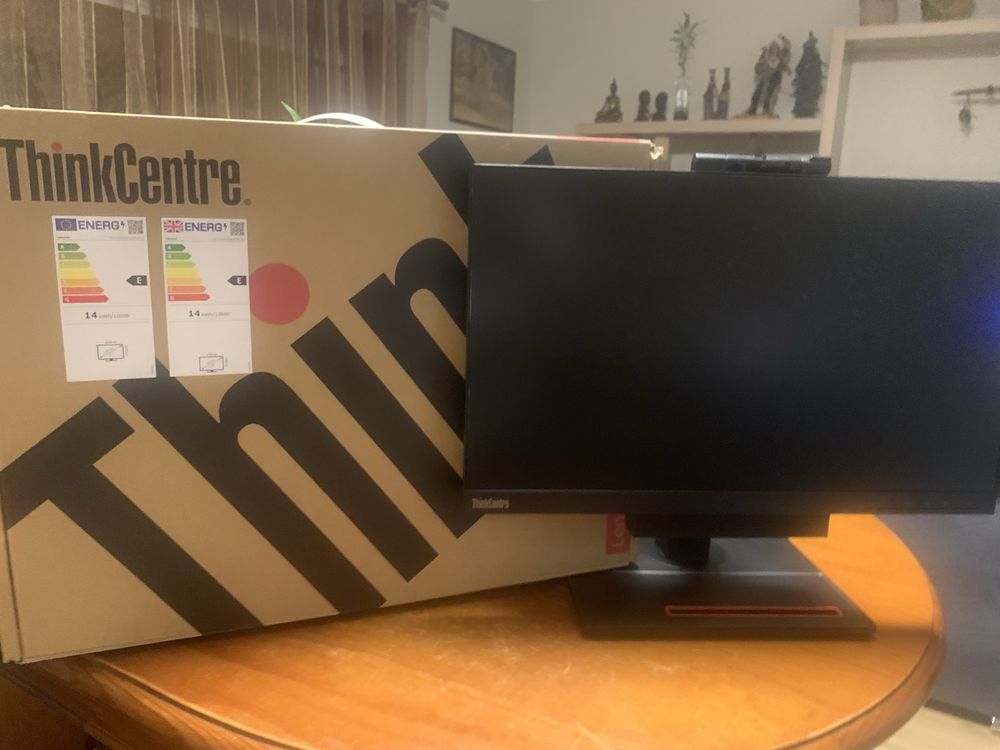 Computador e monitor num só Lenovo novo em caixa