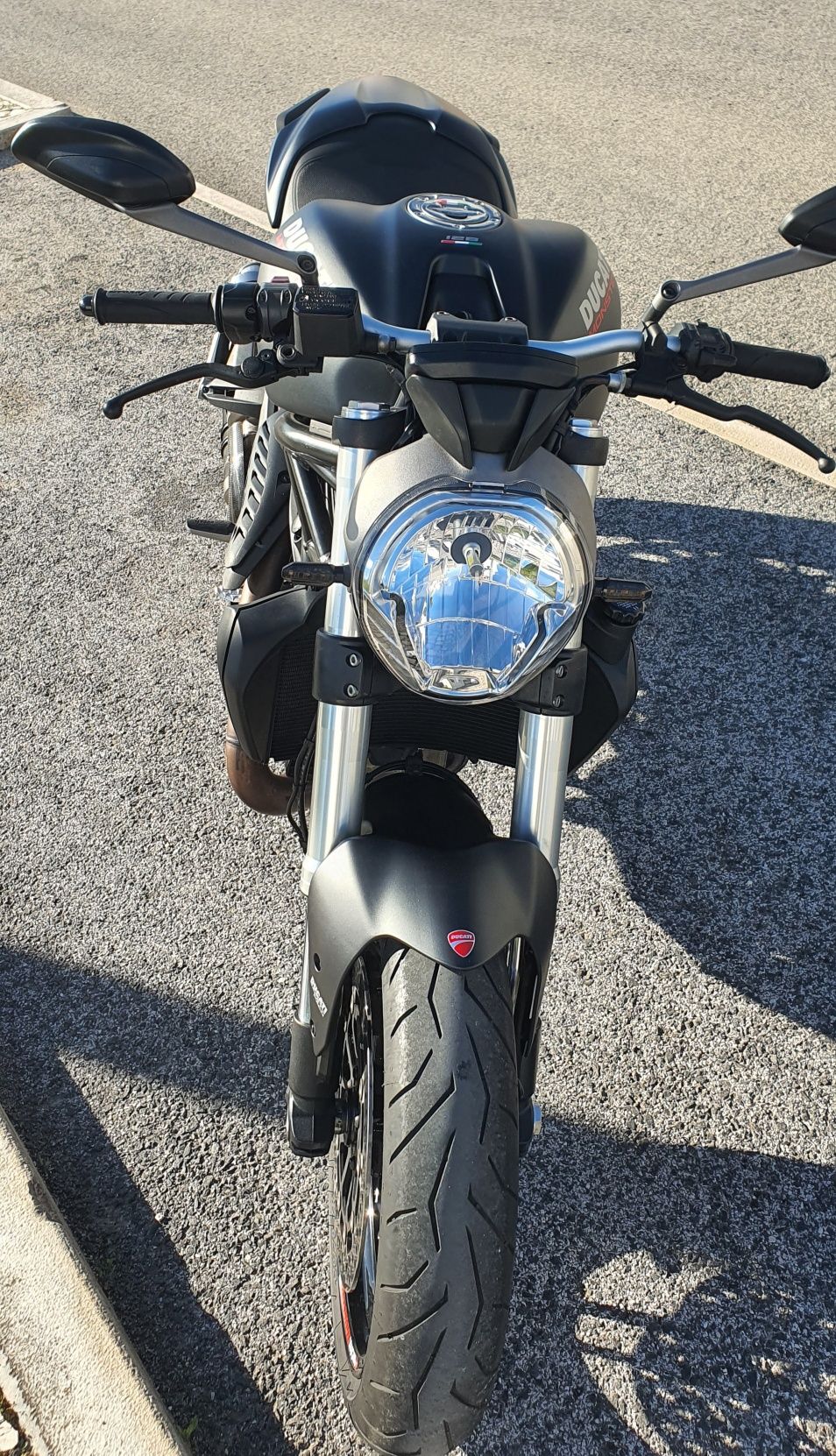 Ducati Monster 821