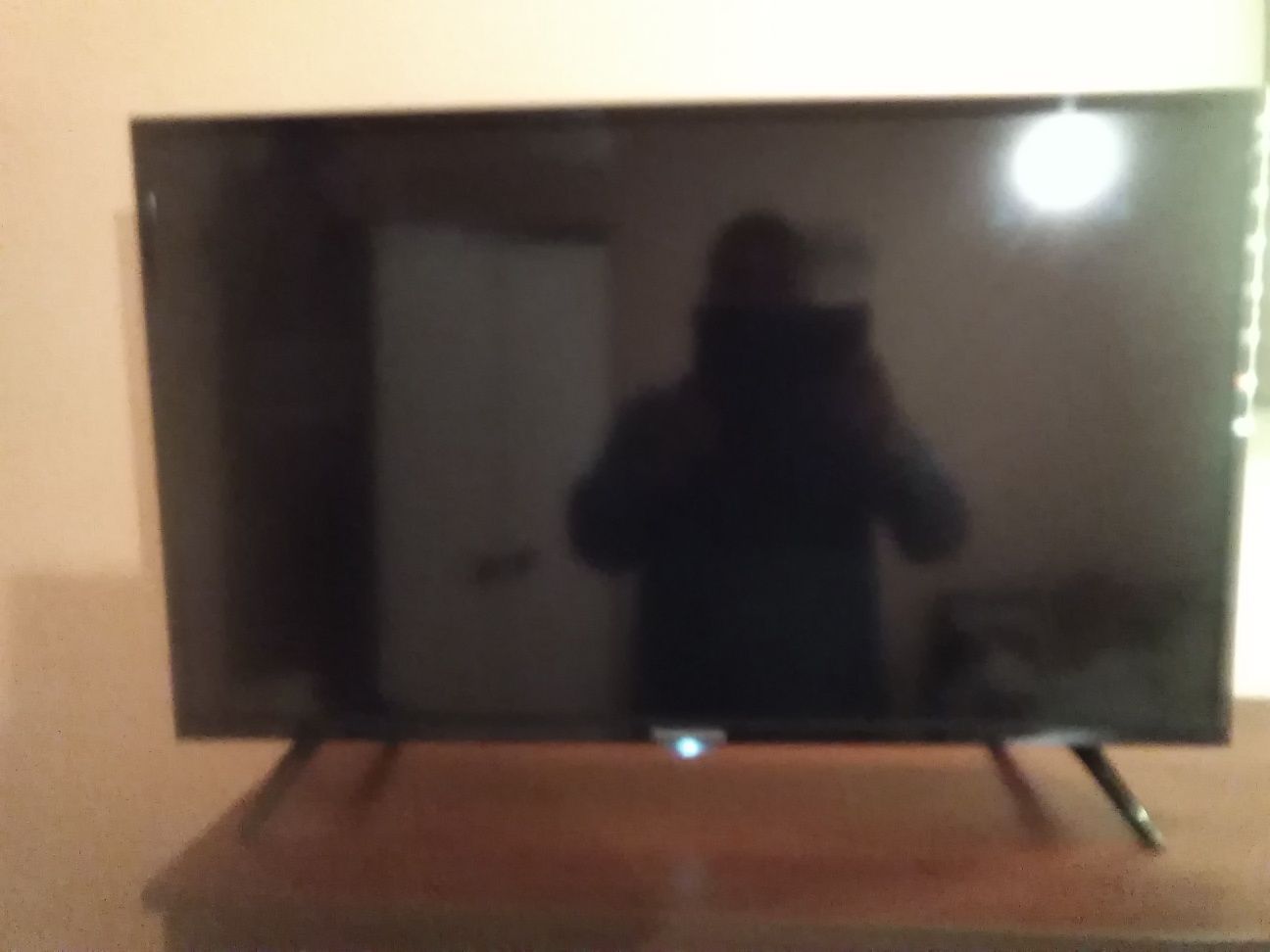 Telewizor Thompson 32"" uszkodzony