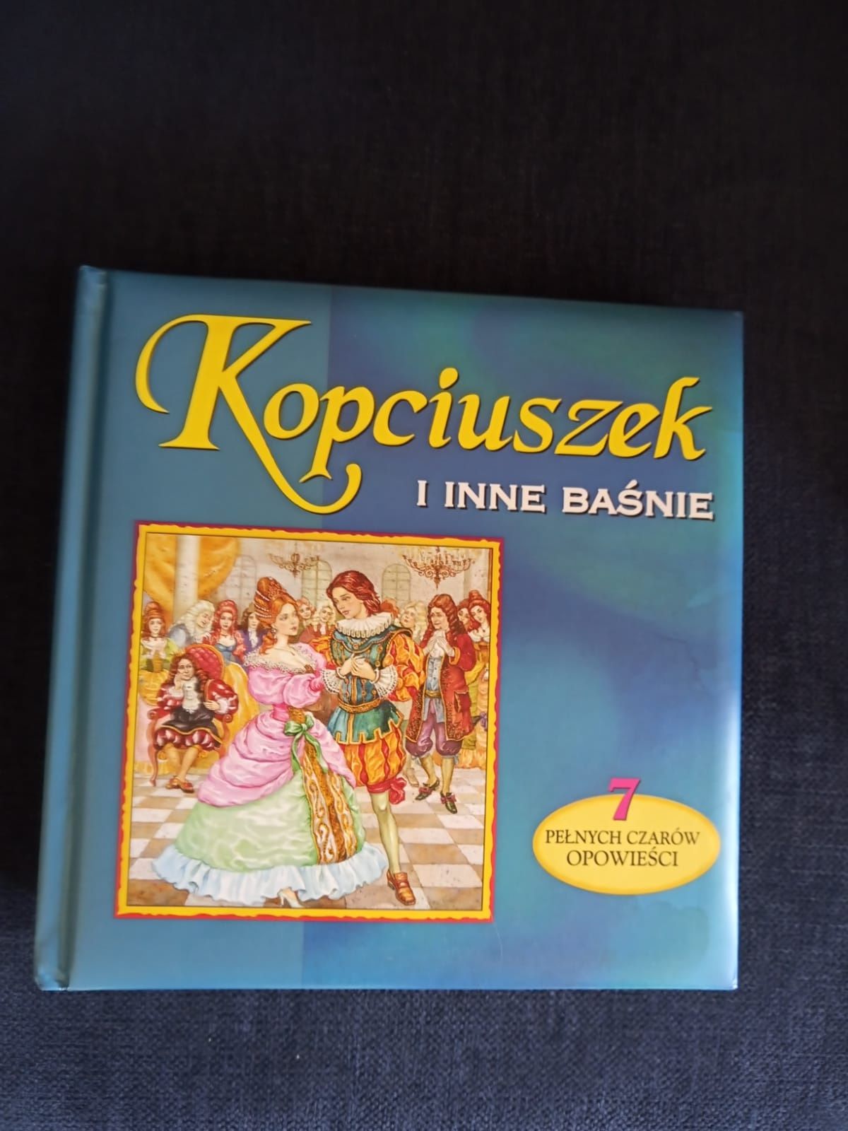 Kopciuszek i inne baśnie. Sztywne kartki.