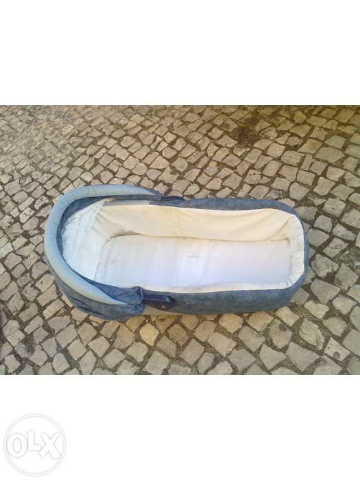 Alcofa em excelente estado.