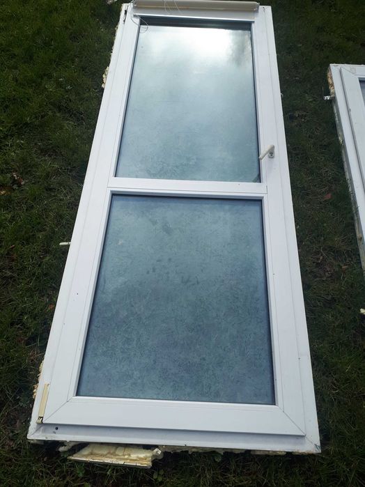 Okno balkonowe z roleta lewe uzywane