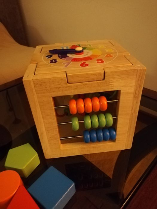 Cubo madeira criança