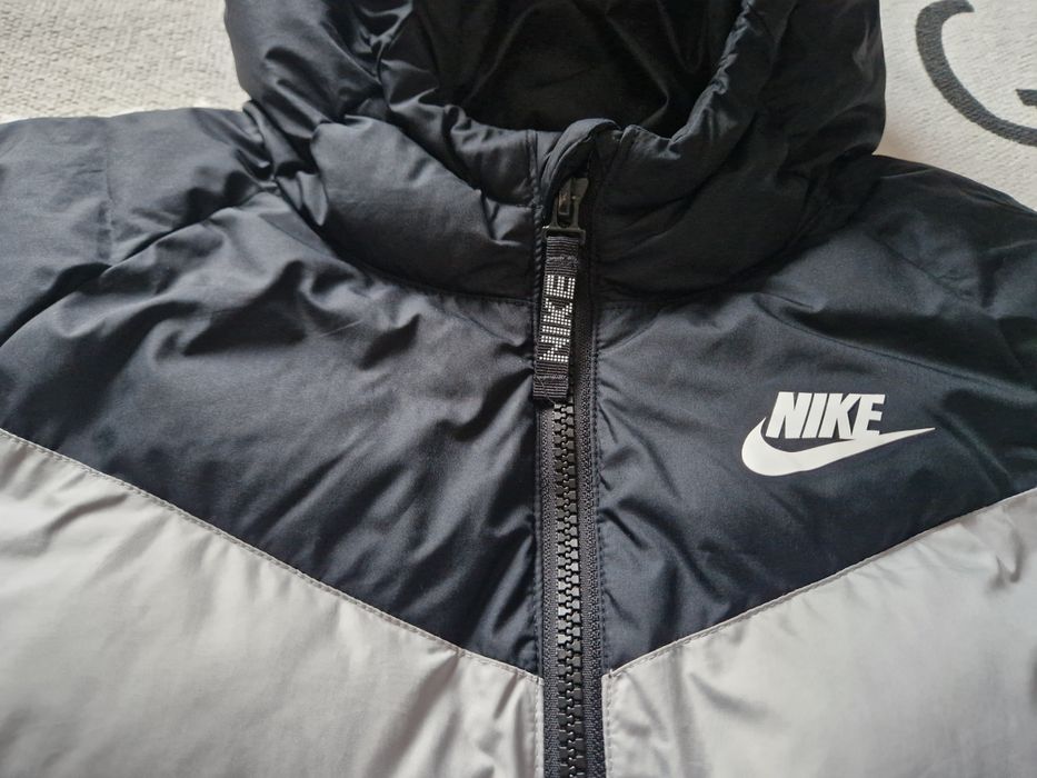 Kurtka zimowa Nike Sportswear rozmiar 128-137