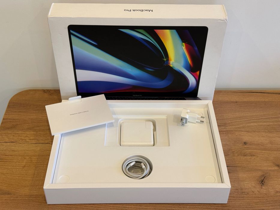 Ноутбук Apple MacBook Pro 16" 2019 Core i7, Radeon Pro 5300M, 16/512GB
