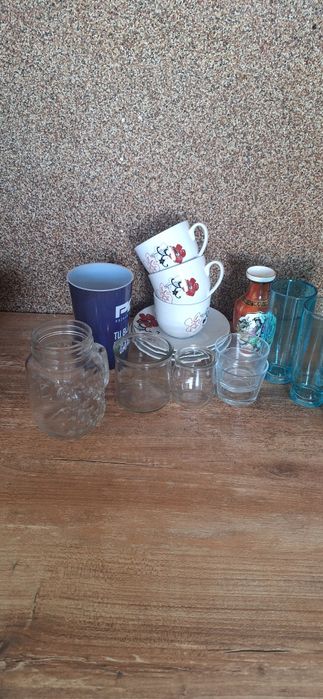 Oddam za darmo szklanki