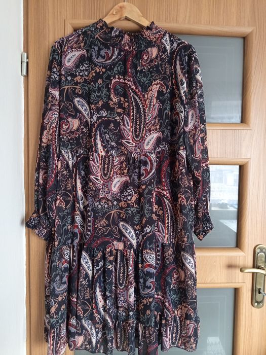 44 xl elegancka sukienka