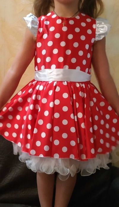 Платья нарядные распродажа  6-9лет