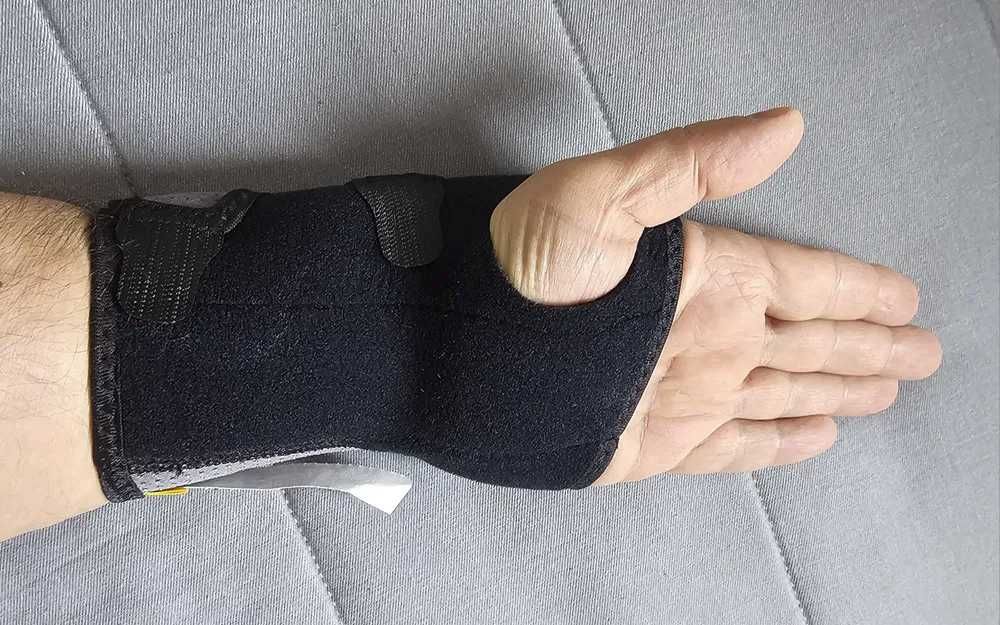 Orteza Stabilizator nadgarstka prawy lub lewy Nowy / Nie używana
