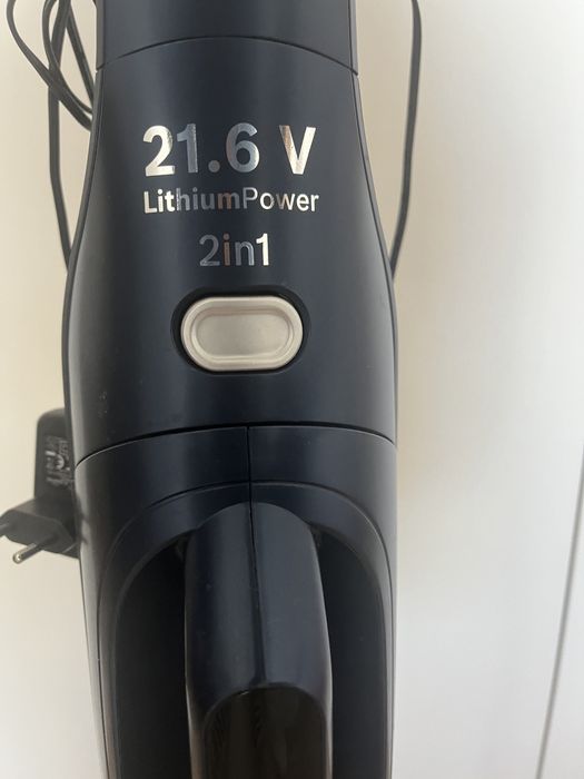 Aspirador vertical Bosch Readyy y Lithium