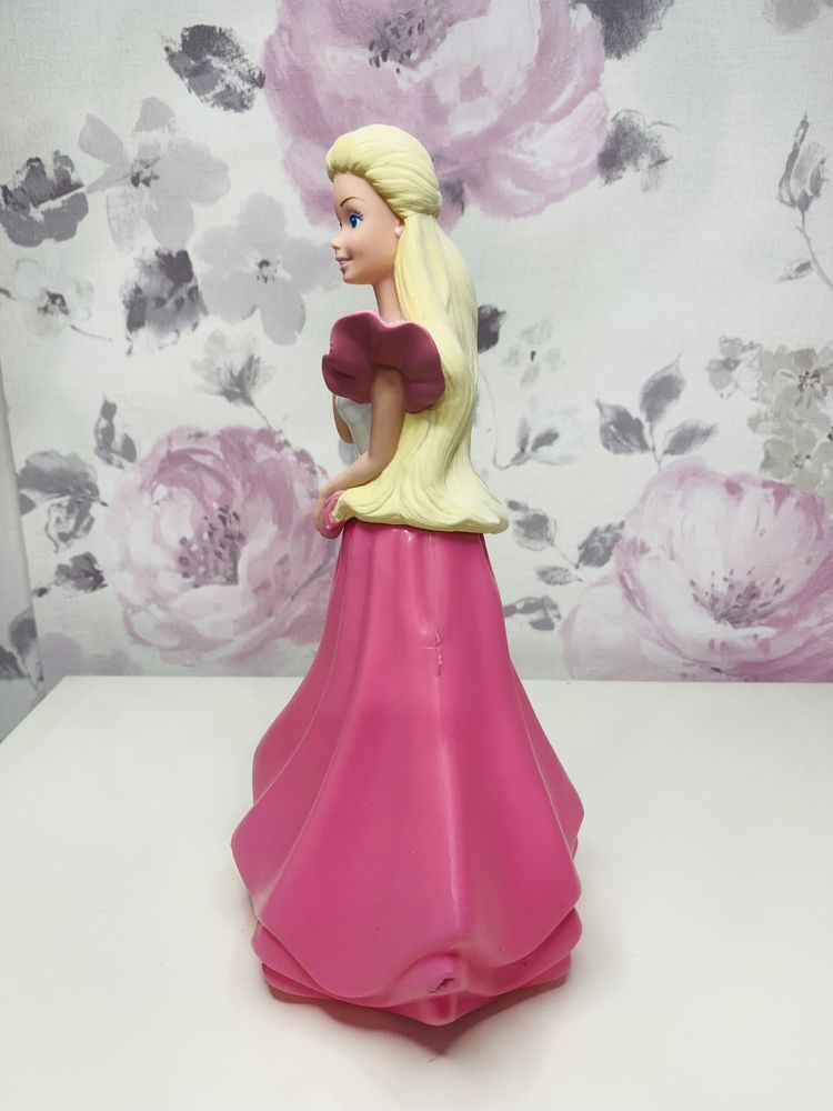 Pojemnik,figurka Barbie Grosvenor, vintage 1996